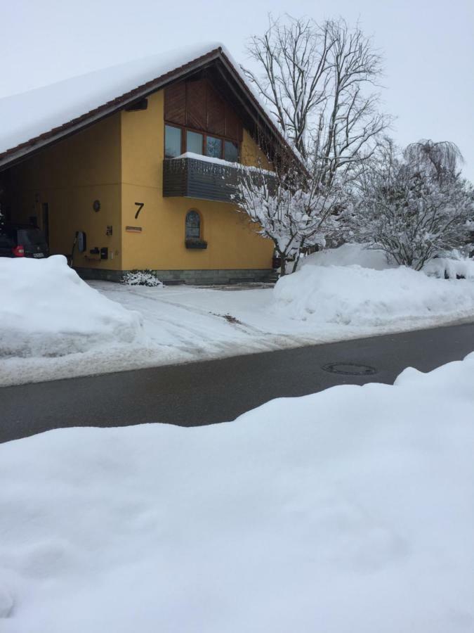 Zimmer In Lautrach Eksteriør bilde